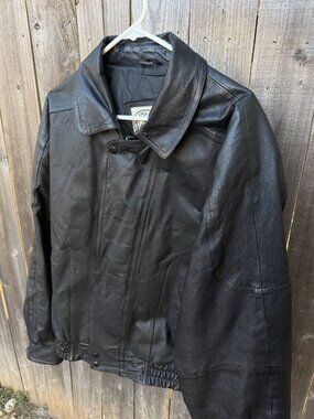 NEW ZEALAND OUTBACK MENS XL BLACK LEATHER JACKET